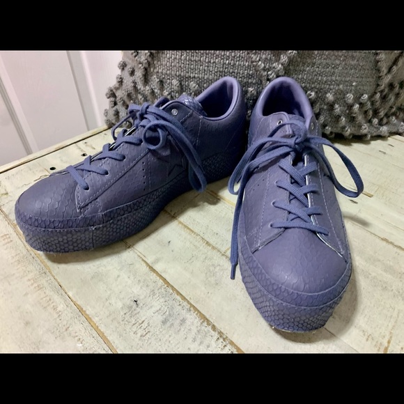Converse Shoes - ❤️Women's Converse All Star Platform Sneakers-Sz 9